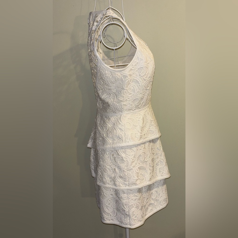 BCBGMaxaAzria White Lace Dress Size 4 - Picture 3 of 5
